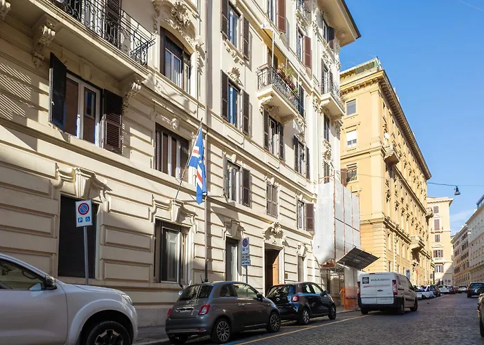 C1 Class Apartments, 2 Delux, Max 6 Persone Distante 15 Minuti A Piedi Da Fontana Di Trevi Appartement *